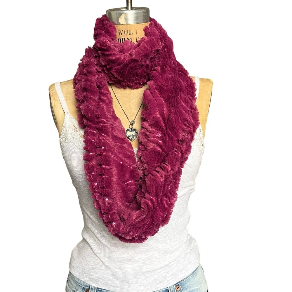 Magenta Faux Fur Infinity‎ Scarf Sequin Y2K Glam Circle Scarf